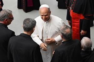 L’identikit del prete secondo il Papa: unità, esemplarità, sguardo profetico